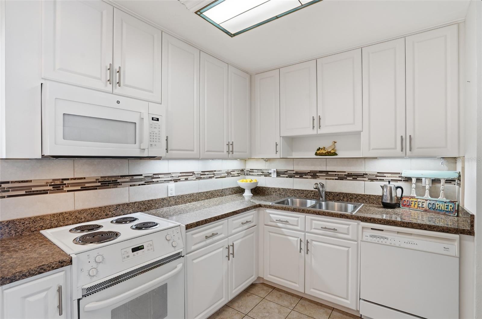 5941 49TH AVE N, KENNETH CITY, FL, 33709