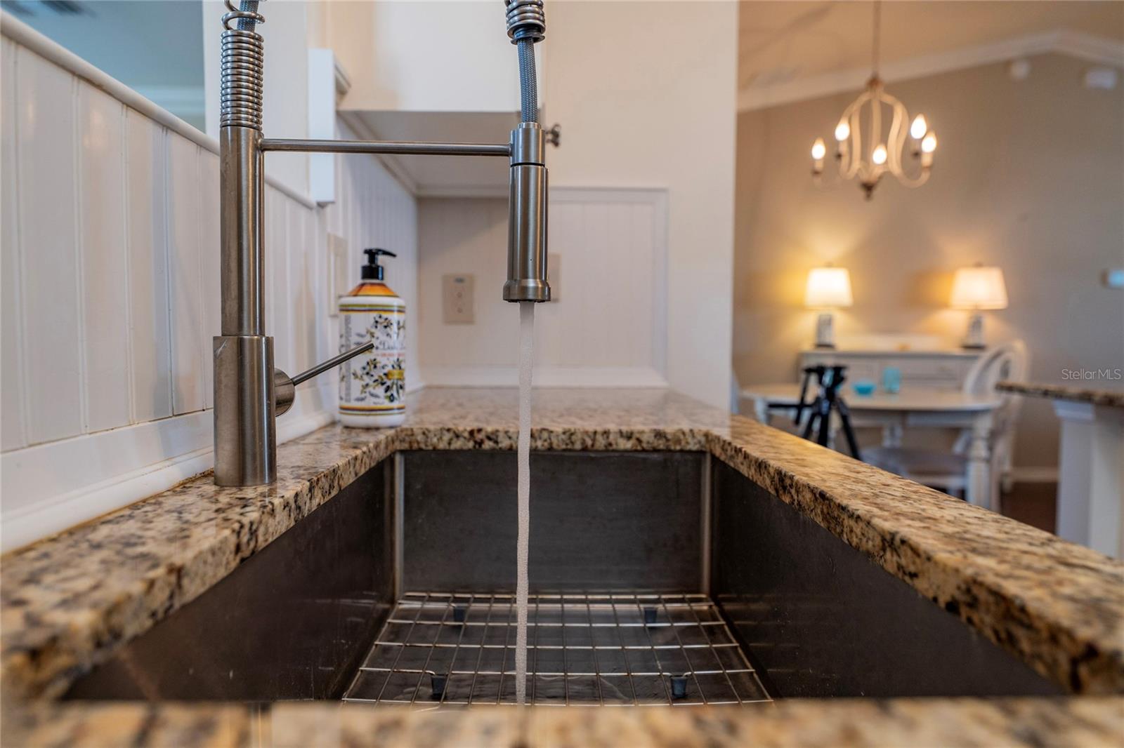 854 FENWICK LOOP, THE VILLAGES, FL, 32163