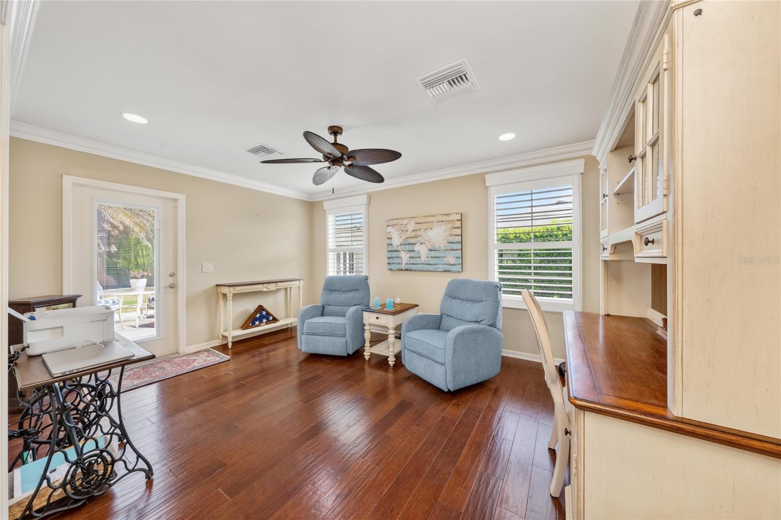 854 FENWICK LOOP, THE VILLAGES, FL, 32163