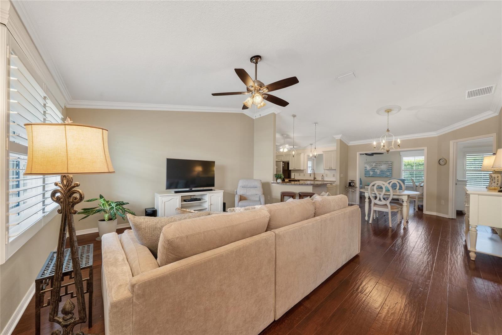 854 FENWICK LOOP, THE VILLAGES, FL, 32163