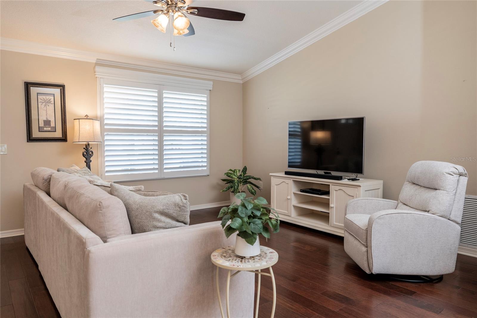 854 FENWICK LOOP, THE VILLAGES, FL, 32163