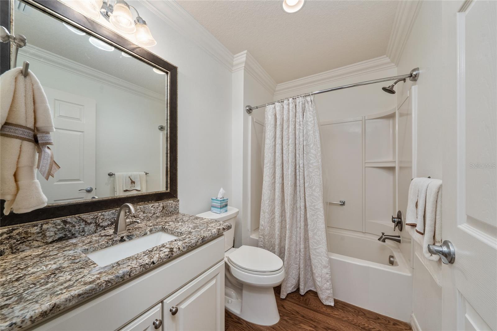 854 FENWICK LOOP, THE VILLAGES, FL, 32163
