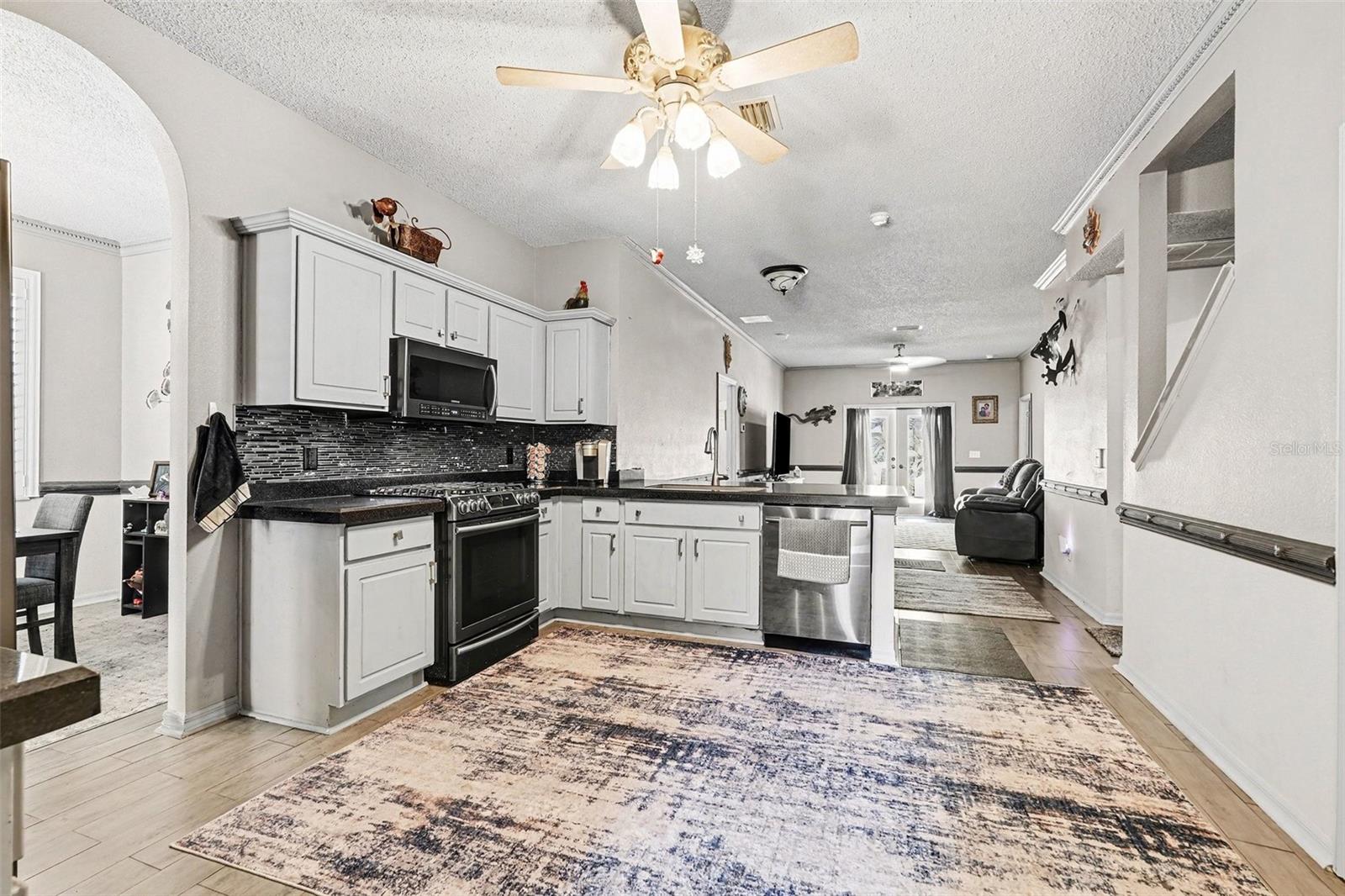10212 GRANT CREEK DR, TAMPA, FL, 33647