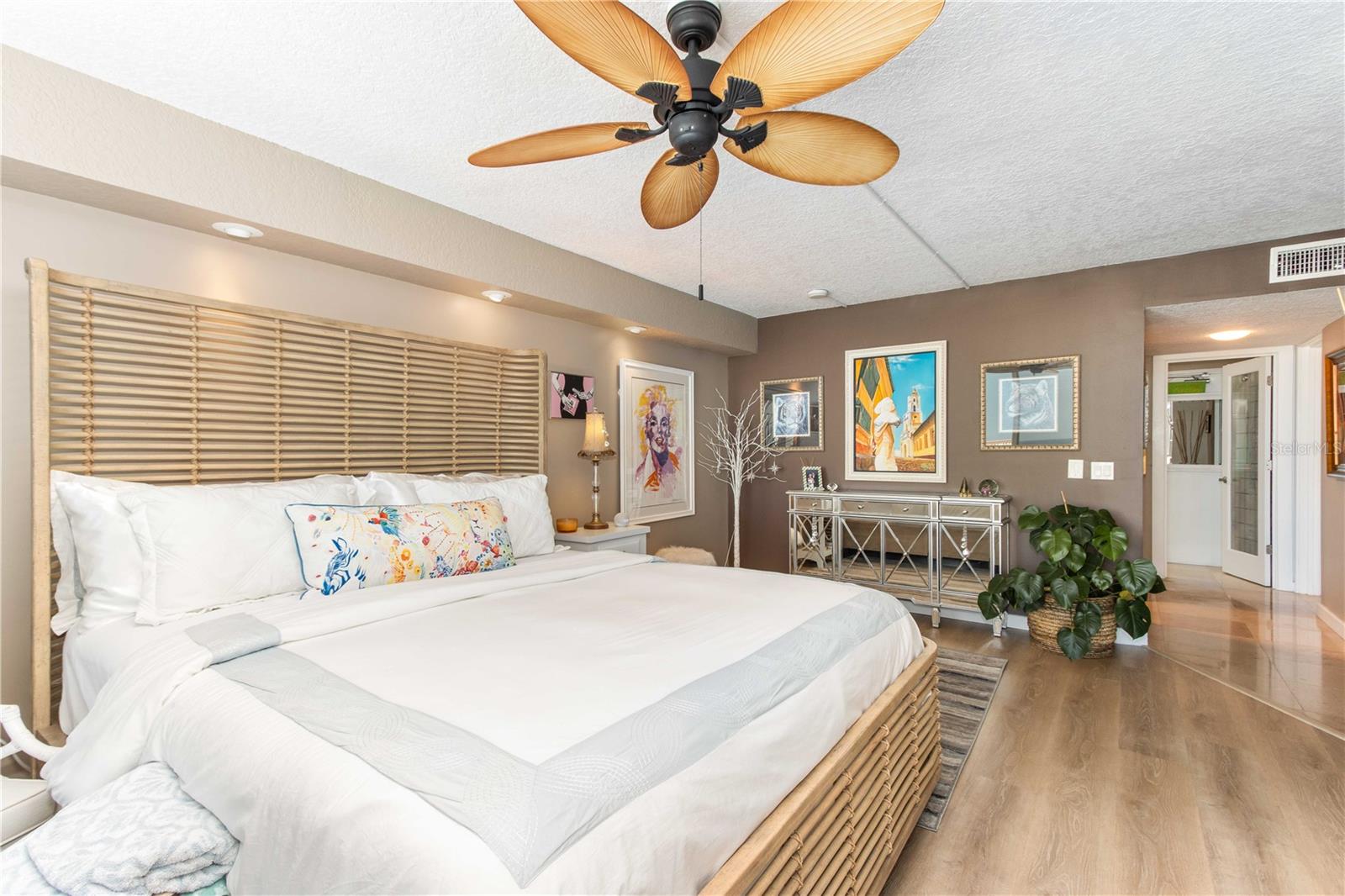 736 ISLAND WAY #804, CLEARWATER, FL, 33767