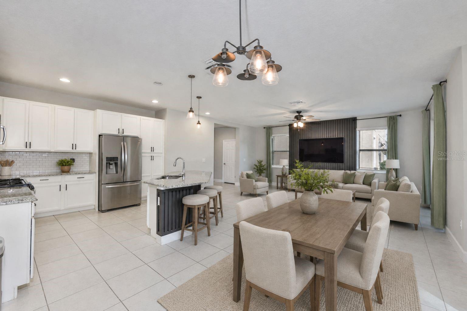 6207 VOYAGERS PL, APOLLO BEACH, FL, 33572