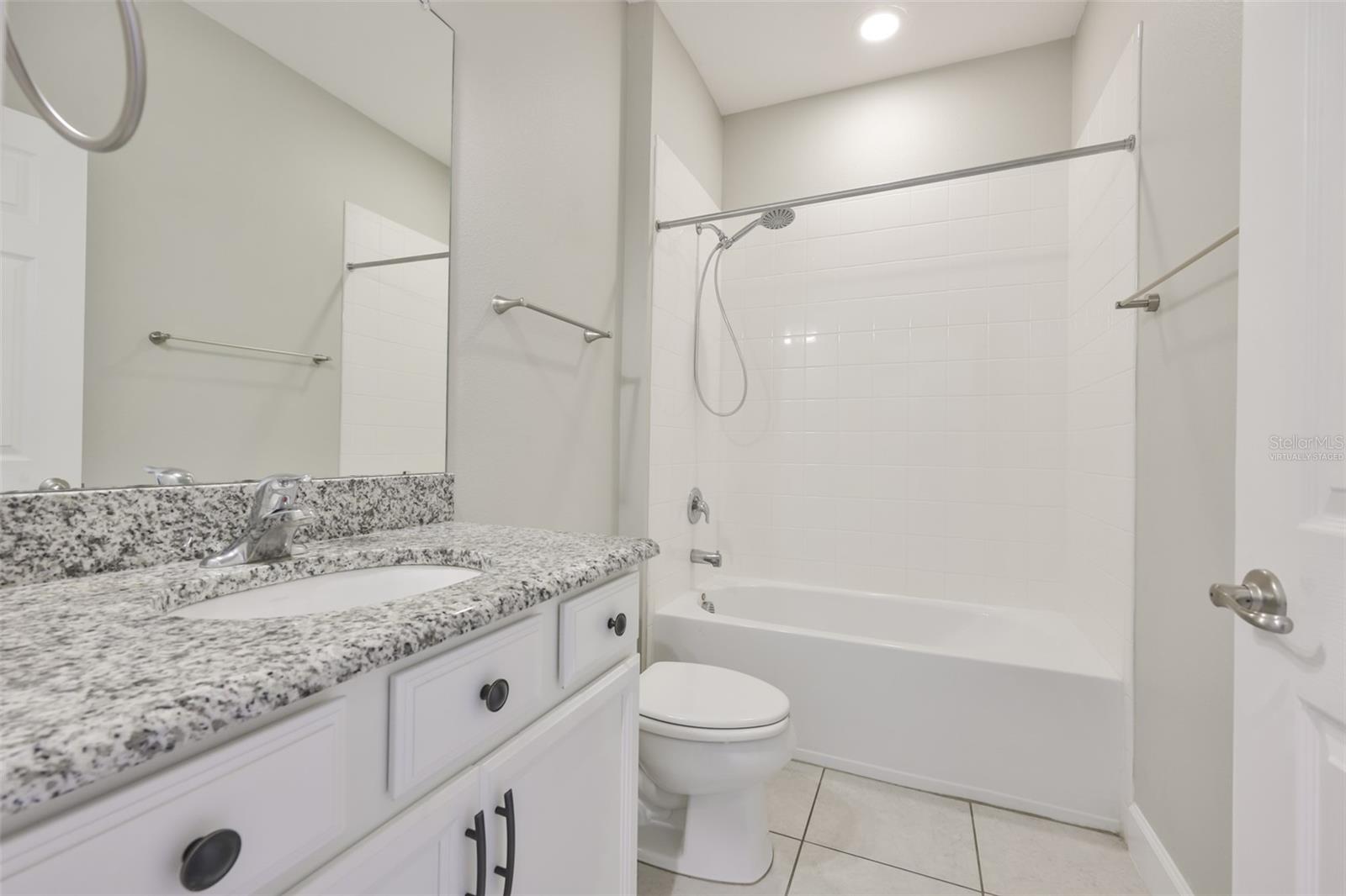6207 VOYAGERS PL, APOLLO BEACH, FL, 33572