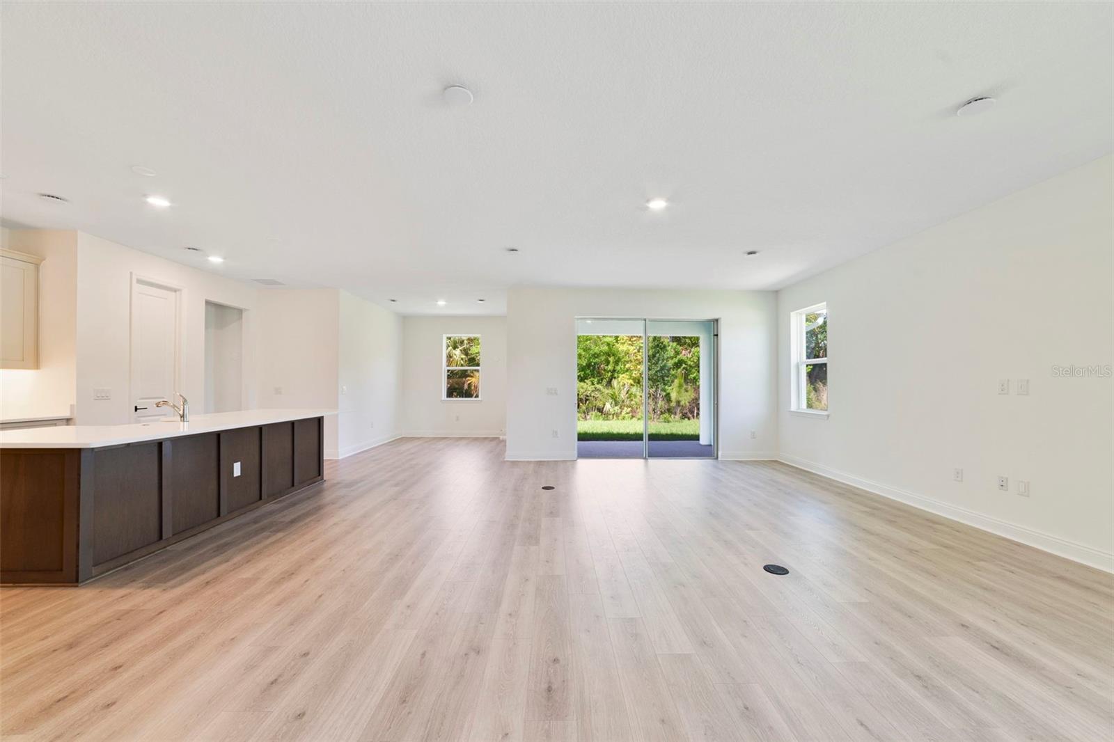 5260 SPARROW TREE PT, SANFORD, FL, 32773