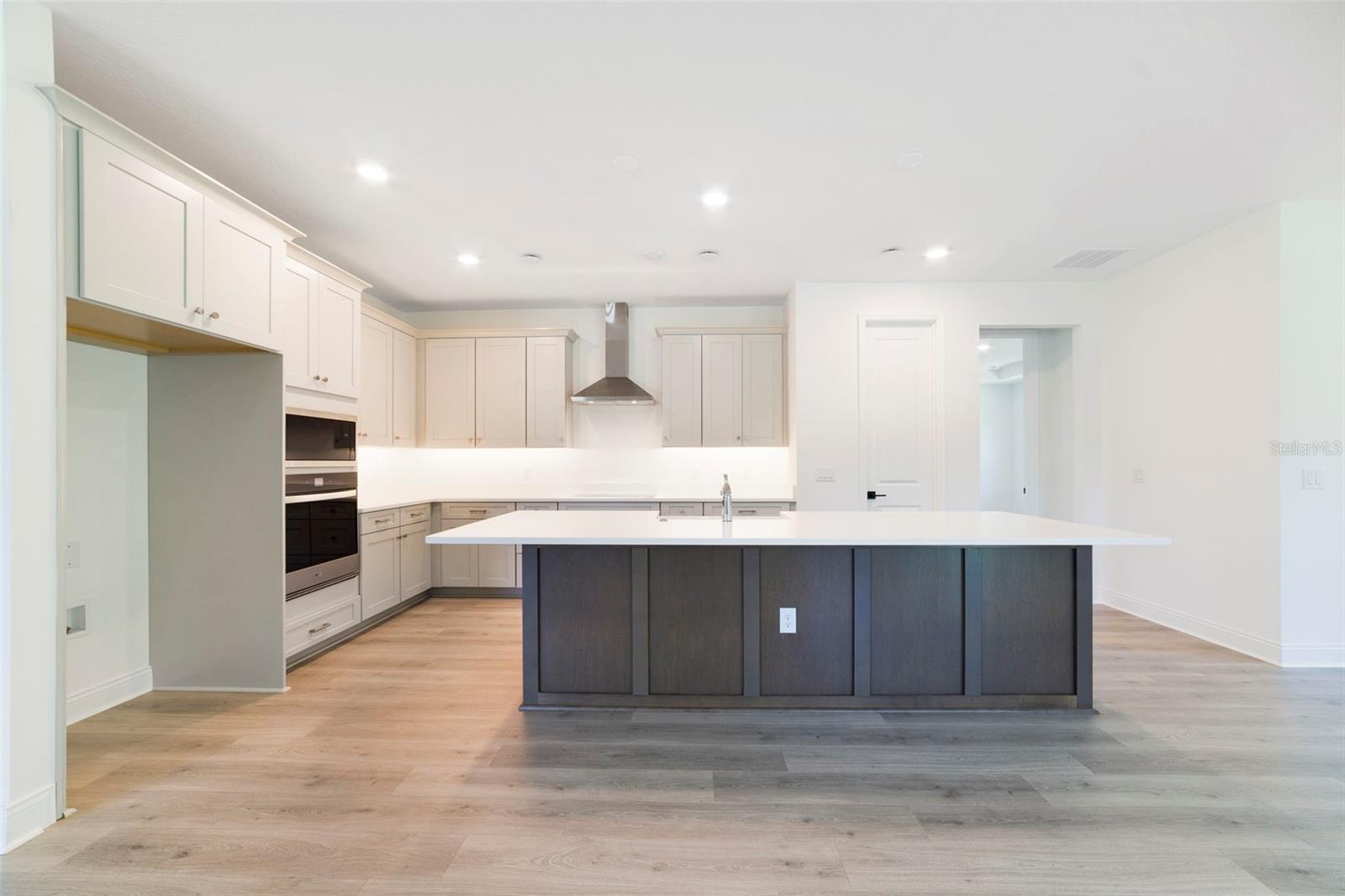 5260 SPARROW TREE PT, SANFORD, FL, 32773