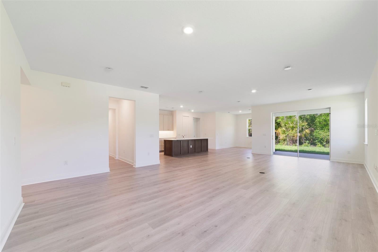 5260 SPARROW TREE PT, SANFORD, FL, 32773