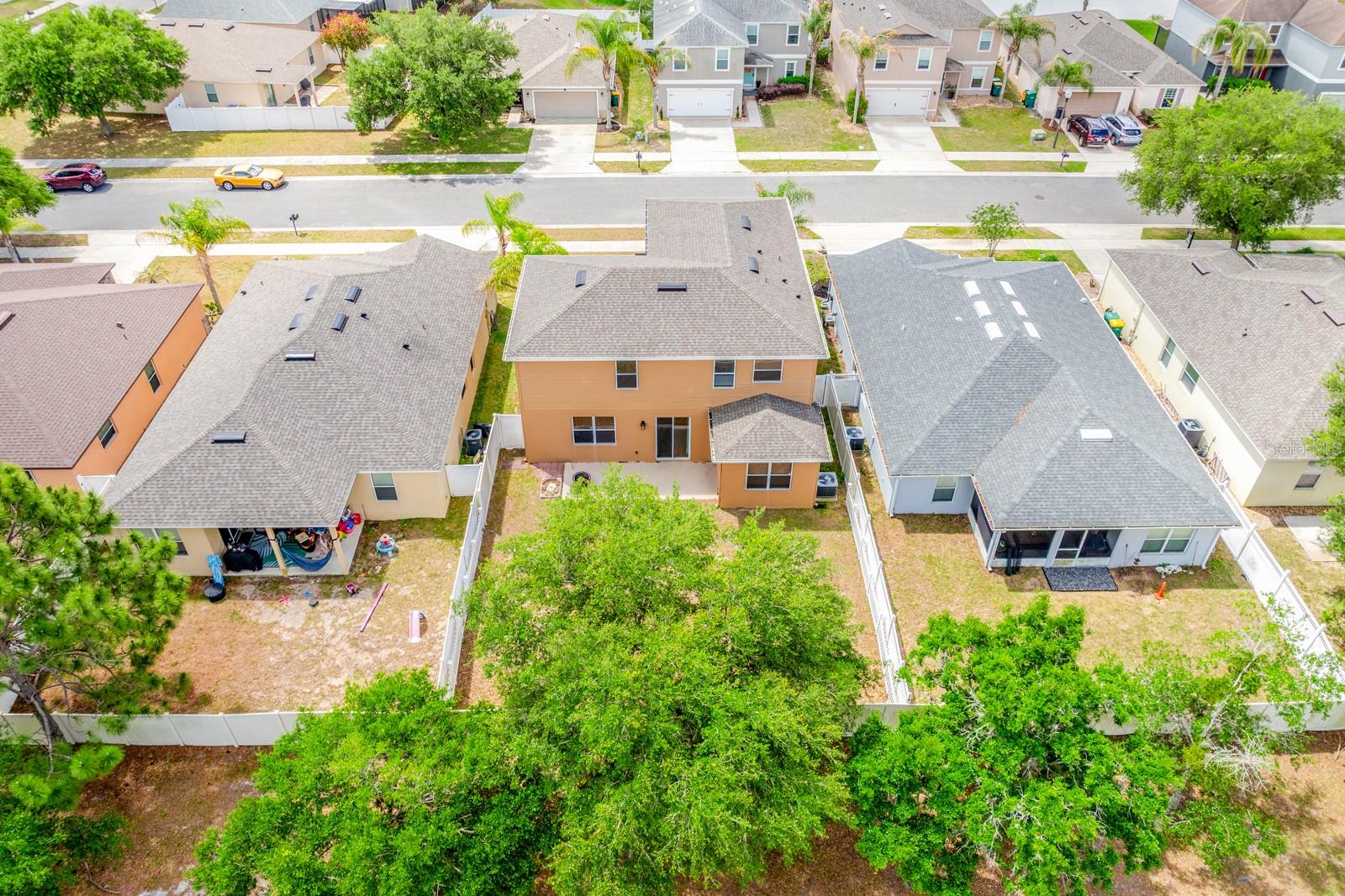 1681 STRATHMORE CIR, MOUNT DORA, FL, 32757