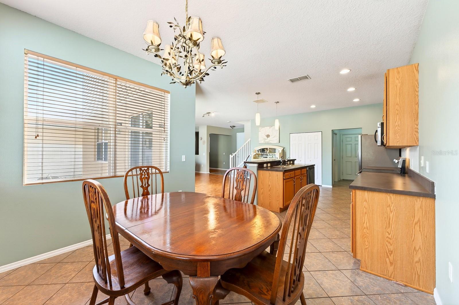 1681 STRATHMORE CIR, MOUNT DORA, FL, 32757