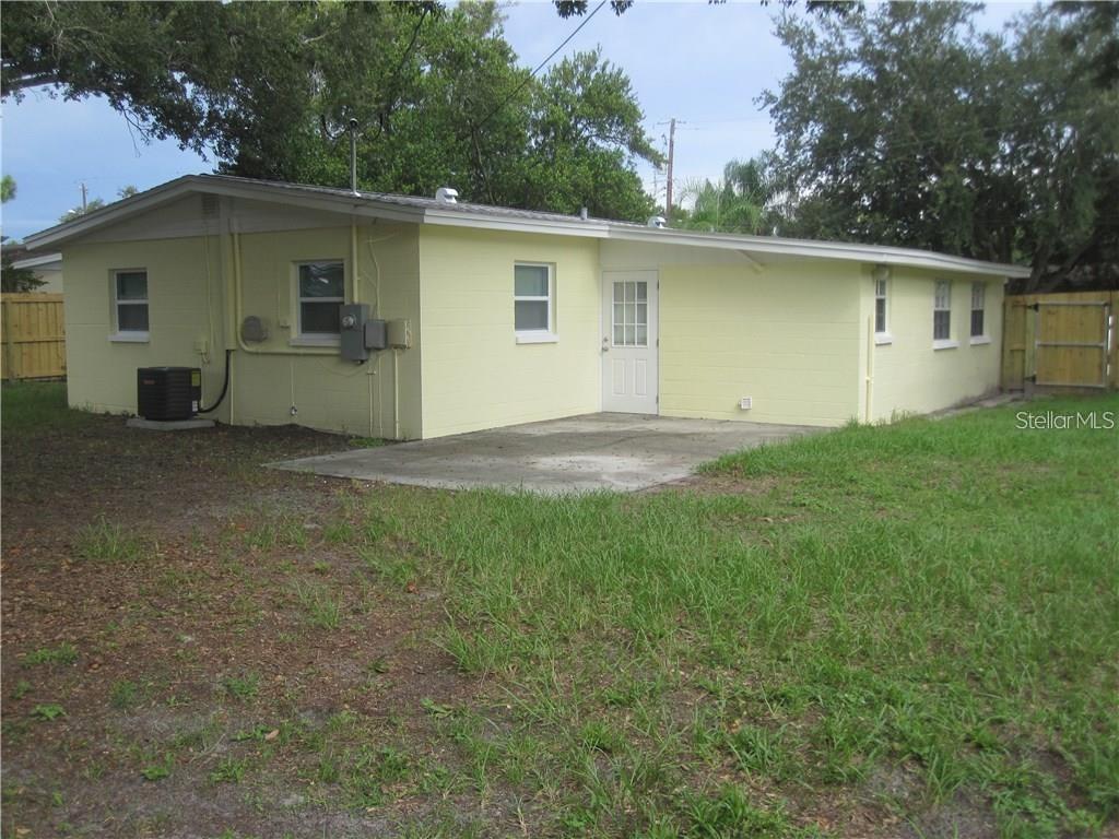 3302 W WALLACE AVE, TAMPA, FL, 33611