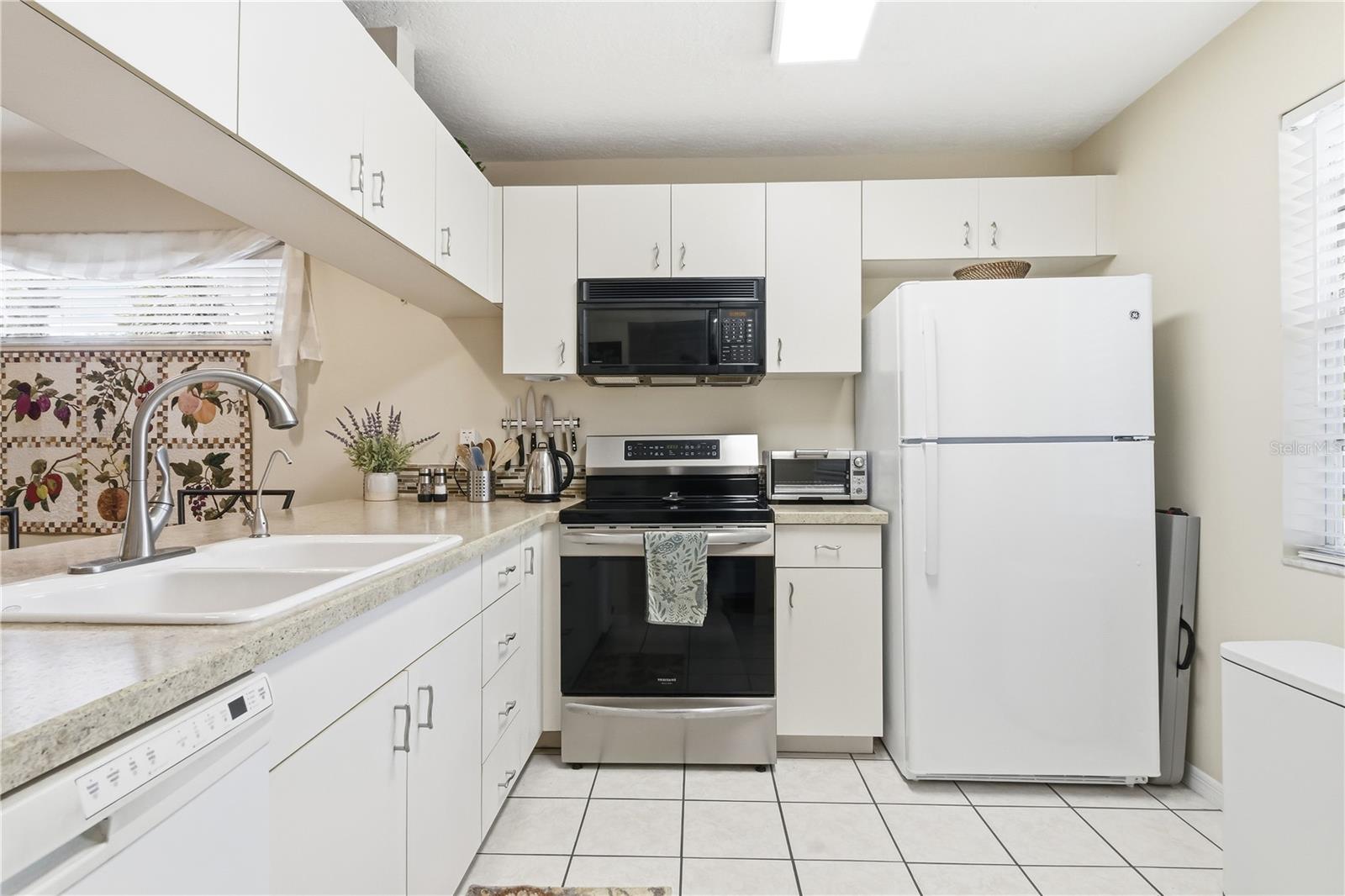 9034 LAKE PLACE LN #9034, TAMPA, FL, 33634