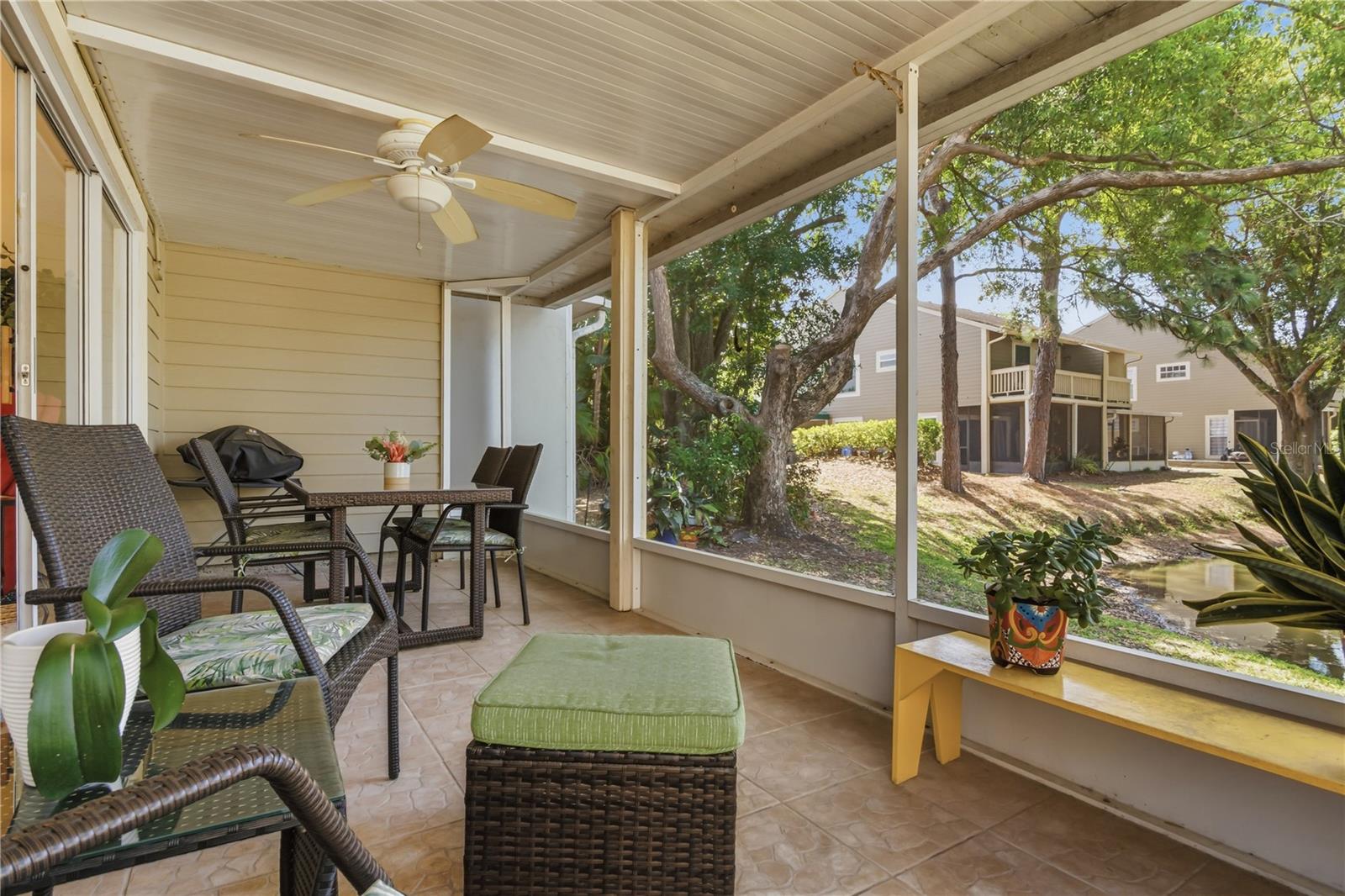 9034 LAKE PLACE LN #9034, TAMPA, FL, 33634