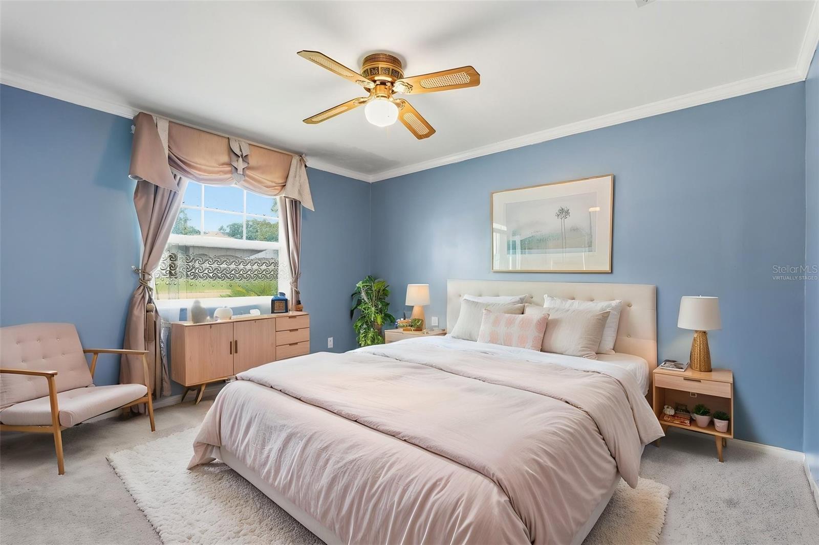 3678 E LAKE DR, LAND O LAKES, FL, 34639