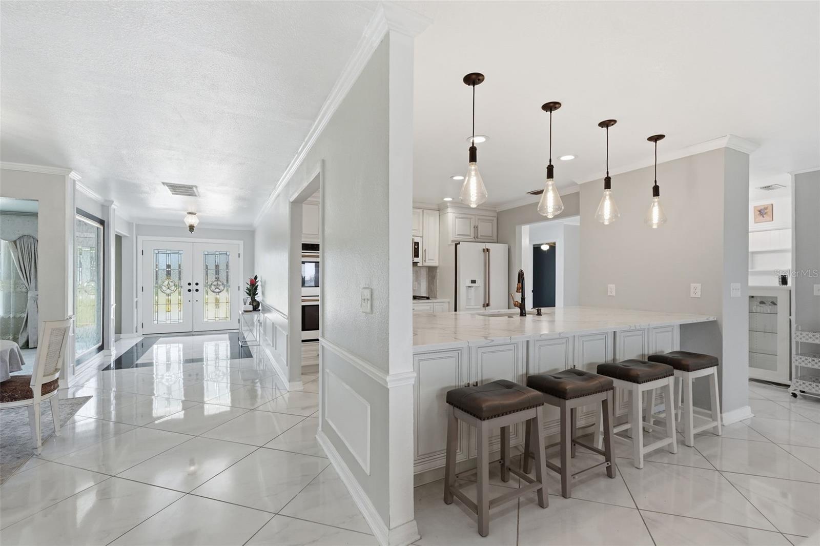 3678 E LAKE DR, LAND O LAKES, FL, 34639