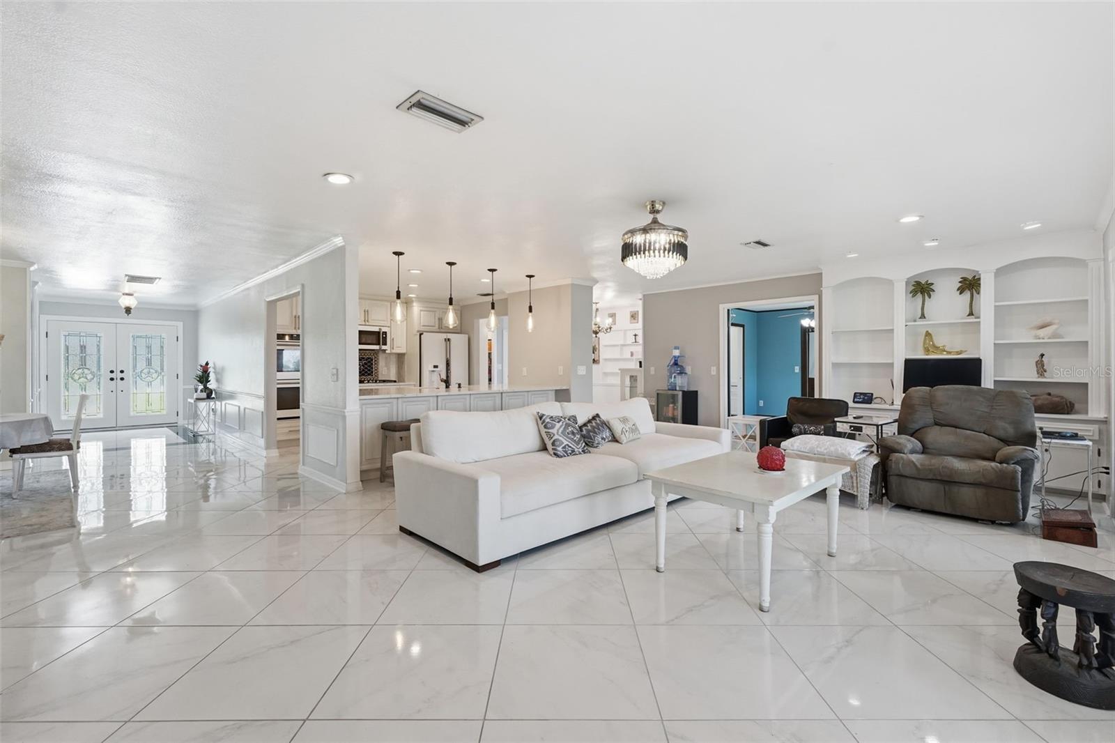 3678 E LAKE DR, LAND O LAKES, FL, 34639