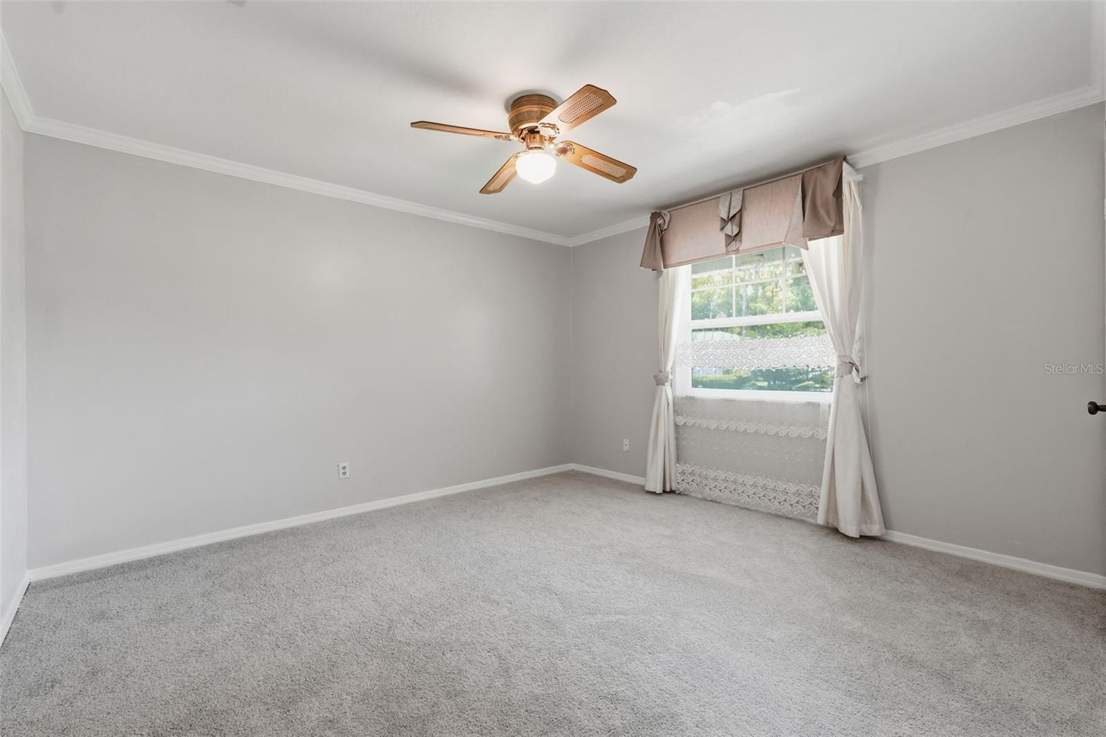 3678 E LAKE DR, LAND O LAKES, FL, 34639