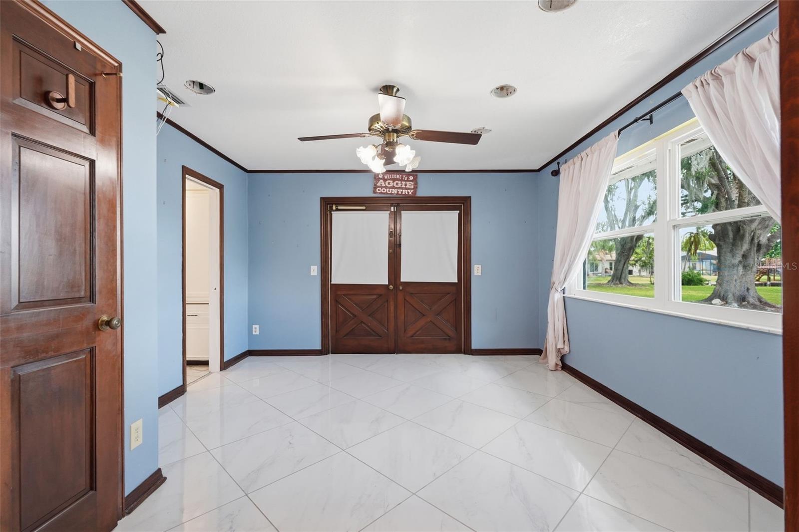 3678 E LAKE DR, LAND O LAKES, FL, 34639