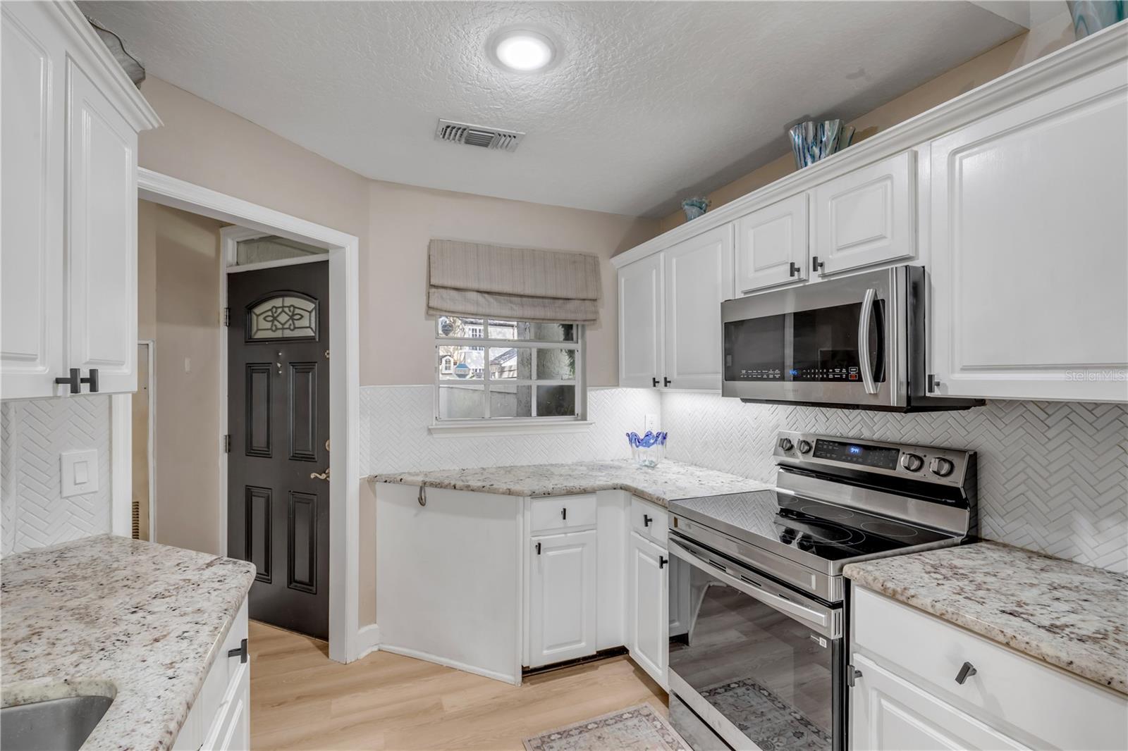 1570 FARRINDON CIR, LAKE MARY, FL, 32746