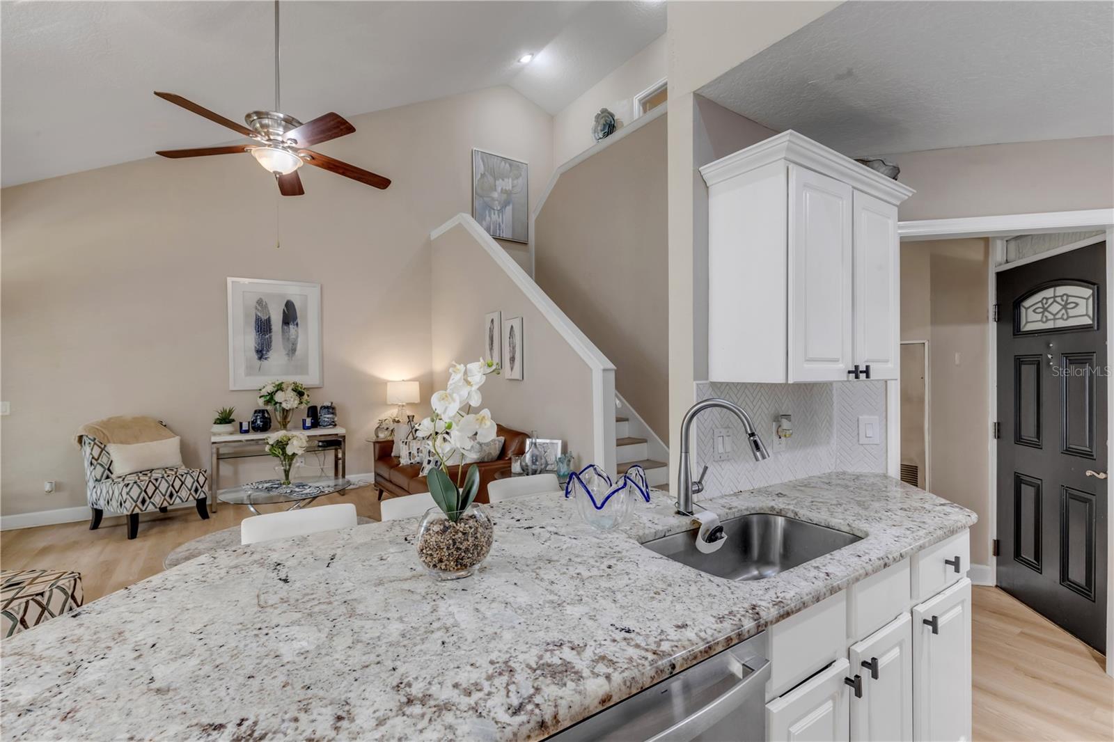 1570 FARRINDON CIR, LAKE MARY, FL, 32746