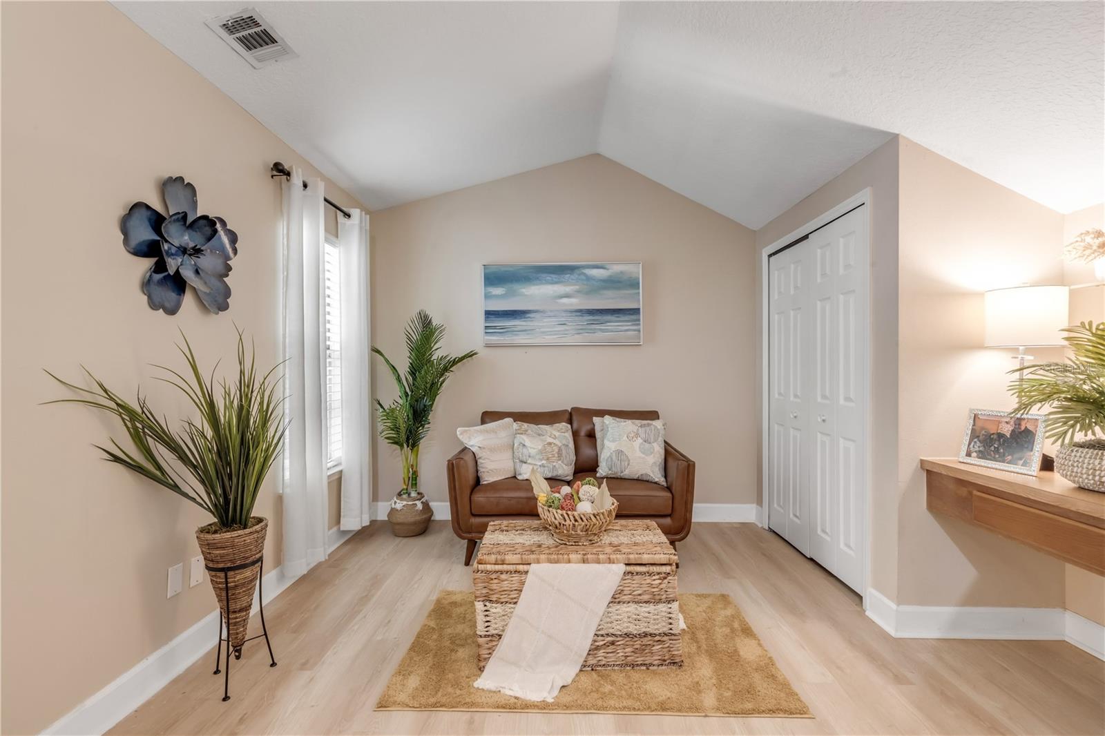 1570 FARRINDON CIR, LAKE MARY, FL, 32746