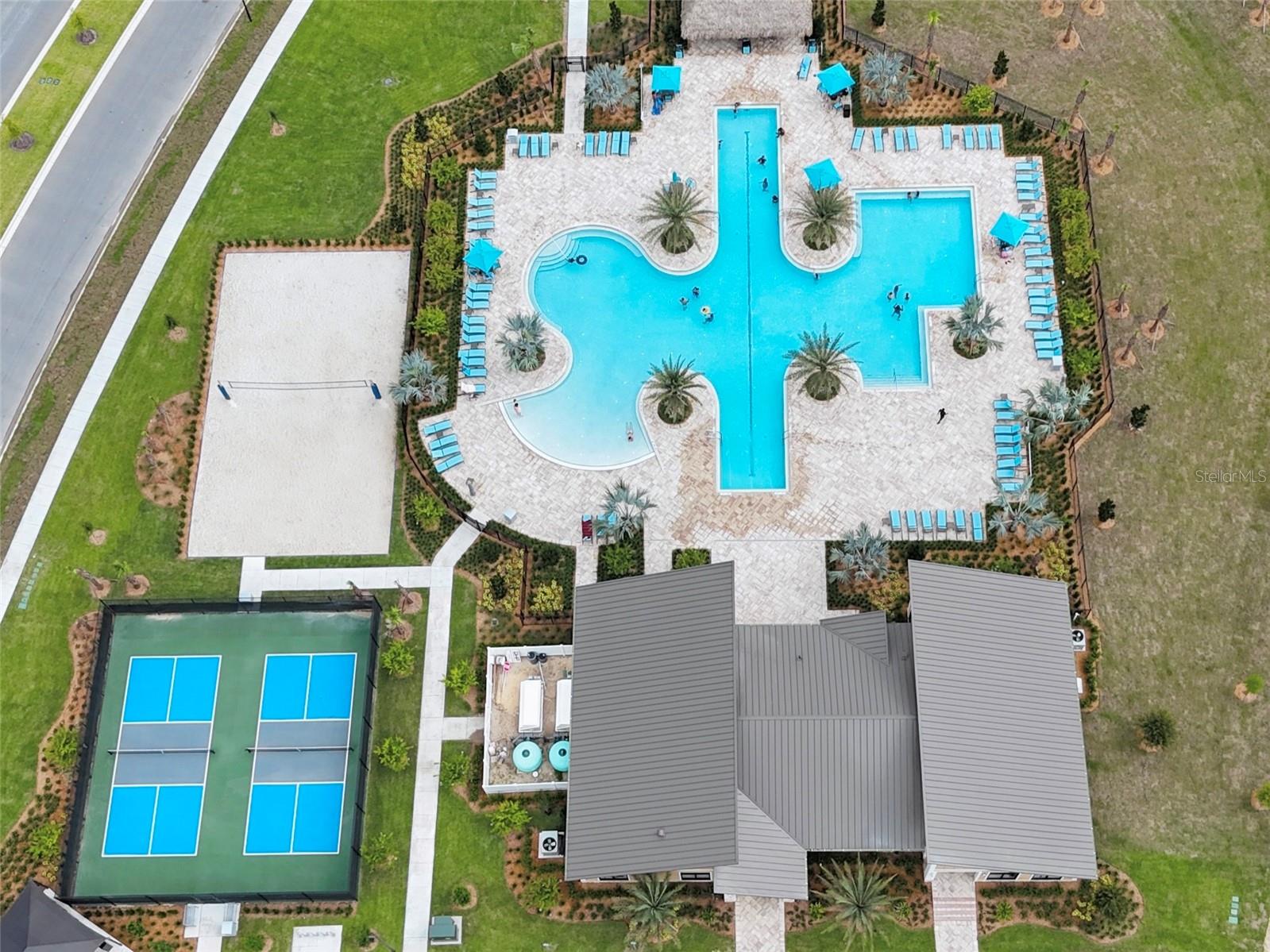 2711 PIONEER TRL, EAGLE LAKE, FL, 33839