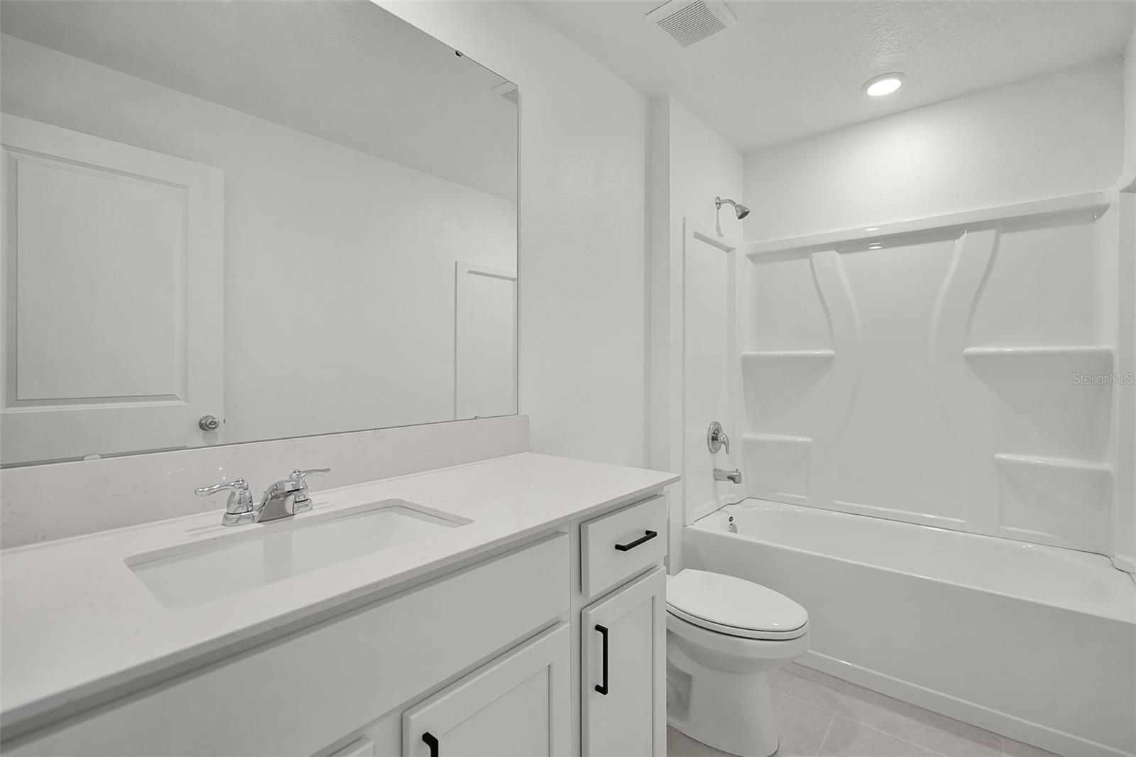 2711 PIONEER TRL, EAGLE LAKE, FL, 33839