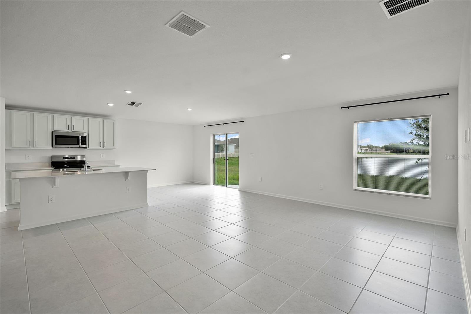 2711 PIONEER TRL, EAGLE LAKE, FL, 33839