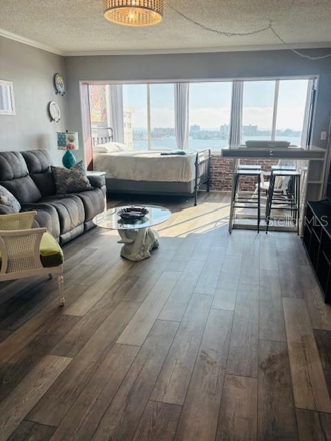 4575 COVE CIR #1105, ST PETERSBURG, FL, 33708