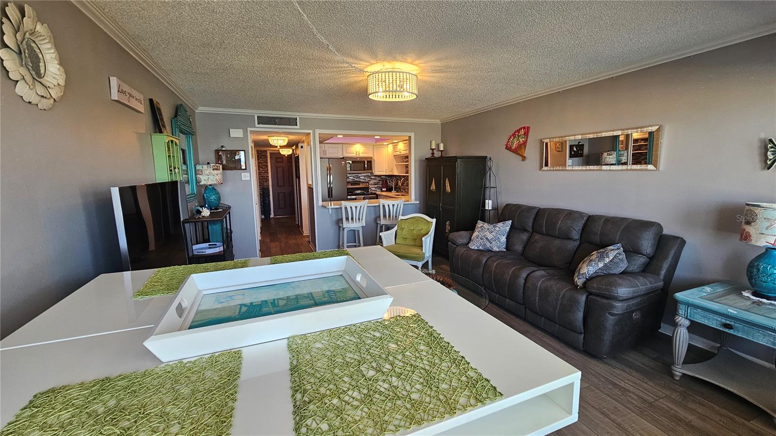 4575 COVE CIR #1105, ST PETERSBURG, FL, 33708