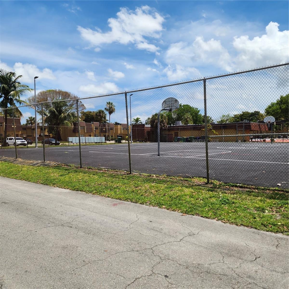 5733 BLUEBERRY CT #119, LAUDERHILL, FL, 33313