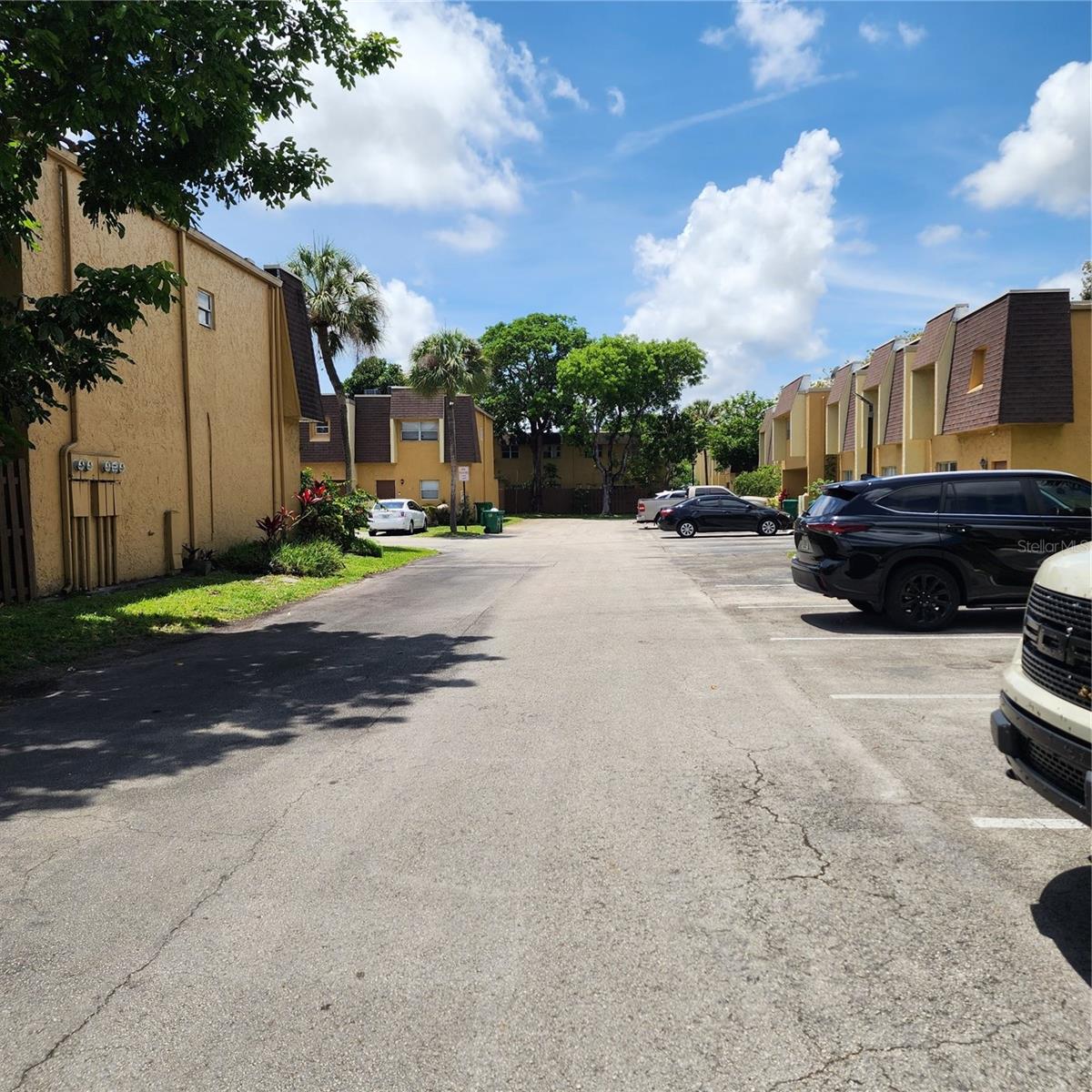 5733 BLUEBERRY CT #119, LAUDERHILL, FL, 33313