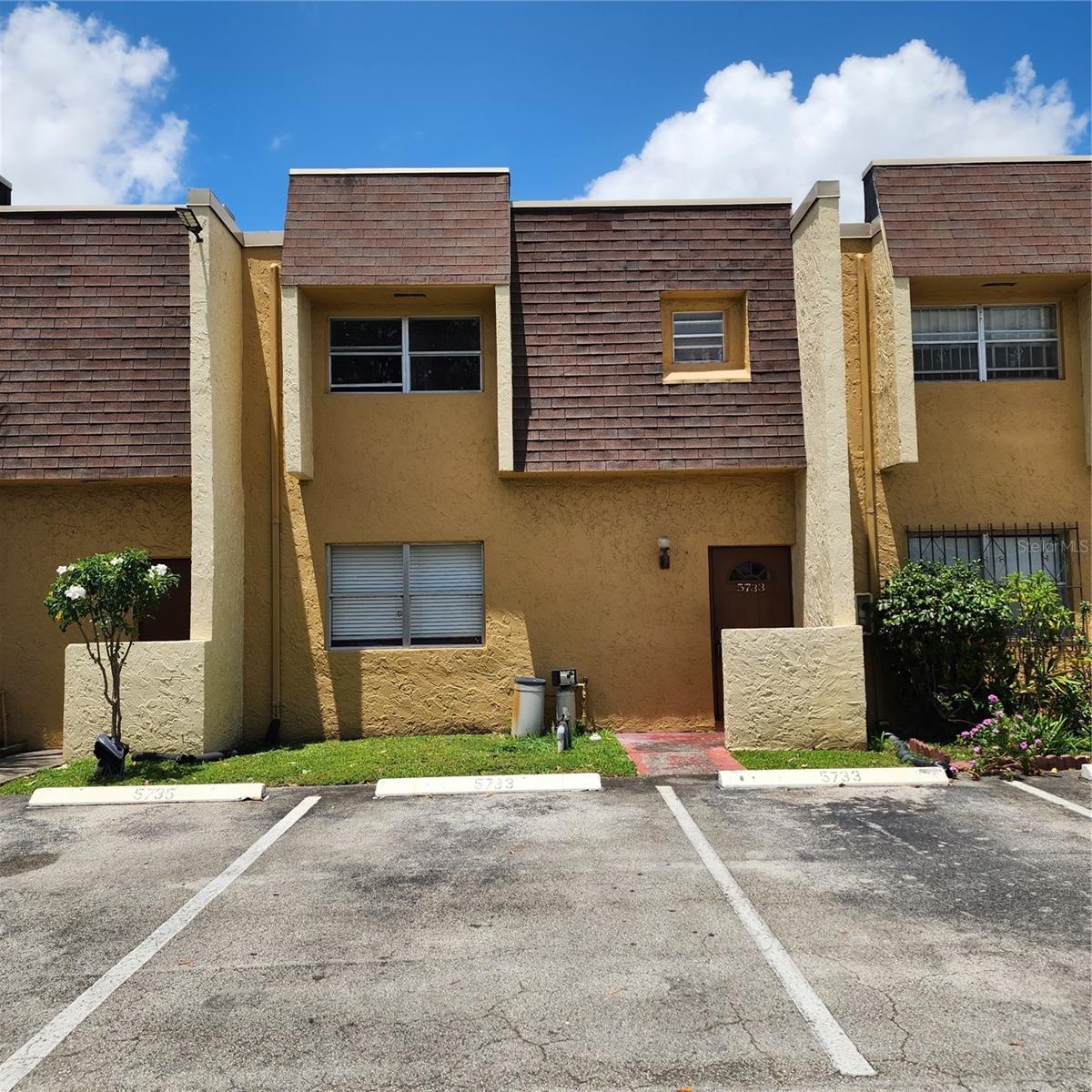 5733 BLUEBERRY CT #119, LAUDERHILL, FL, 33313