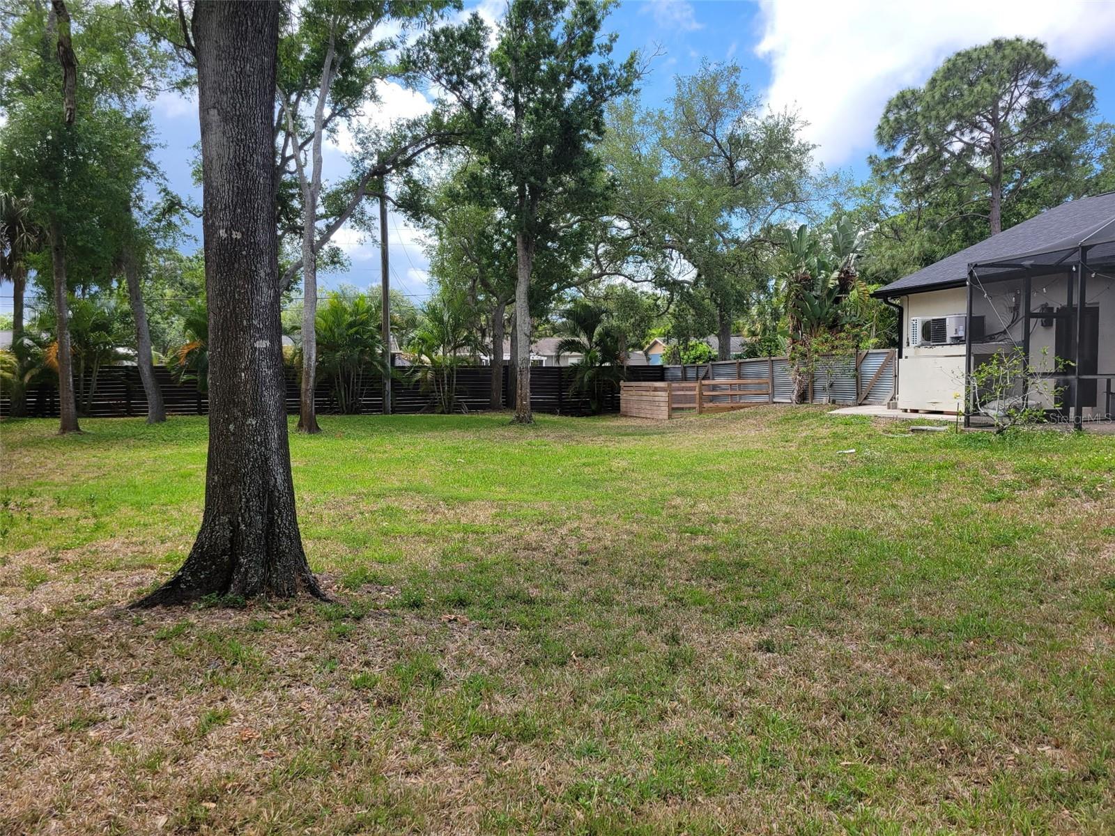9405 94TH ST, SEMINOLE, FL, 33777