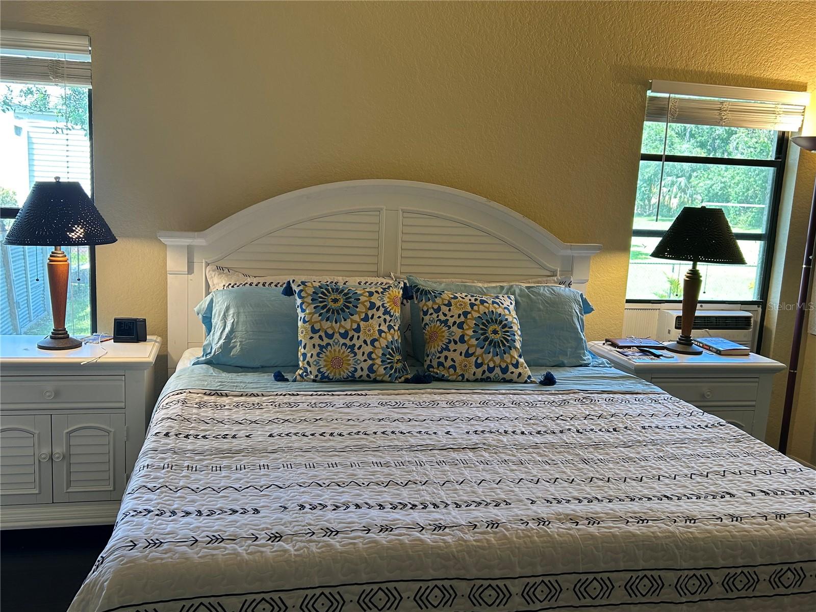 9405 94TH ST, SEMINOLE, FL, 33777