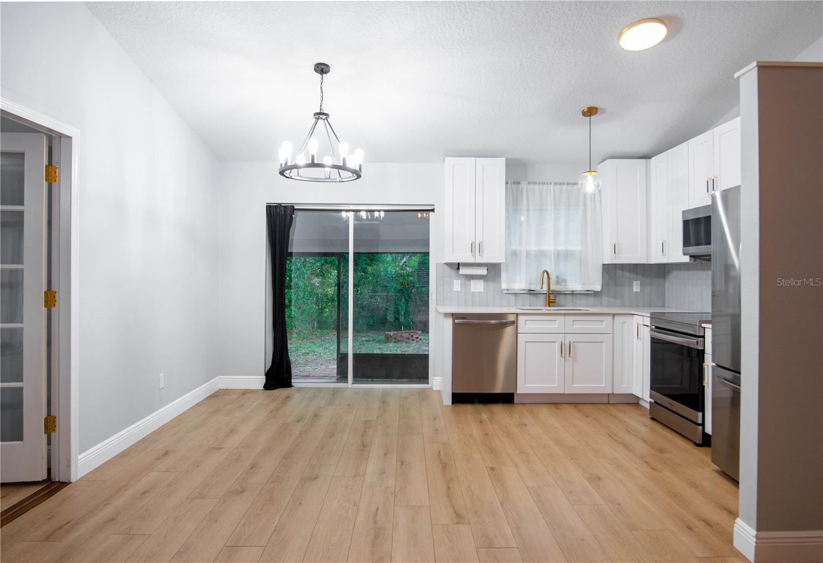 5147 LAKE NINA DR, ORLANDO, FL, 32810