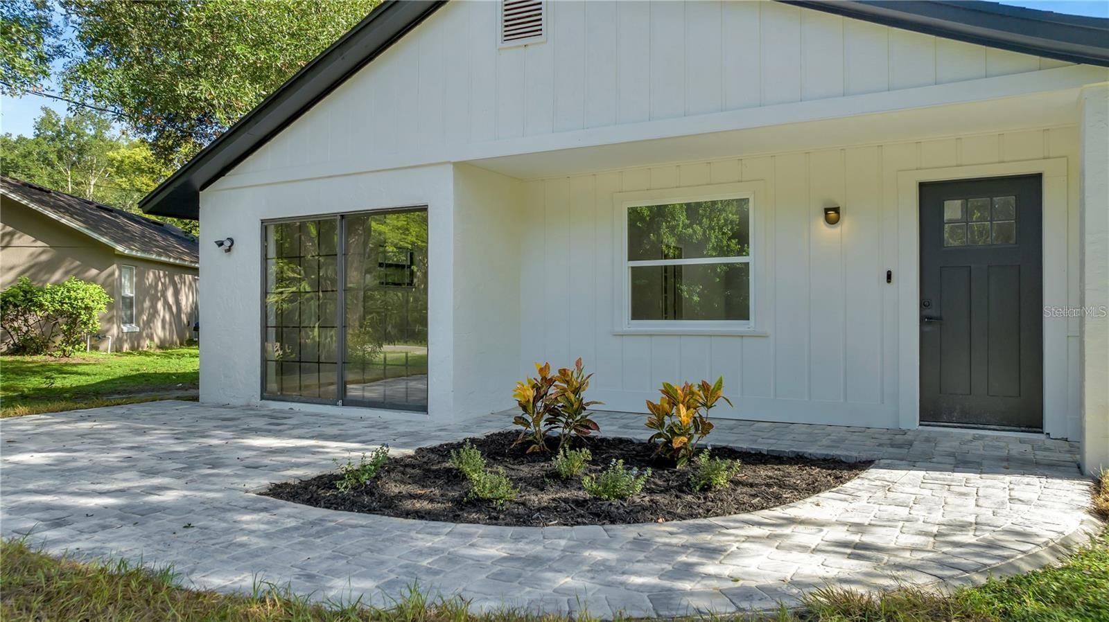 5147 LAKE NINA DR, ORLANDO, FL, 32810