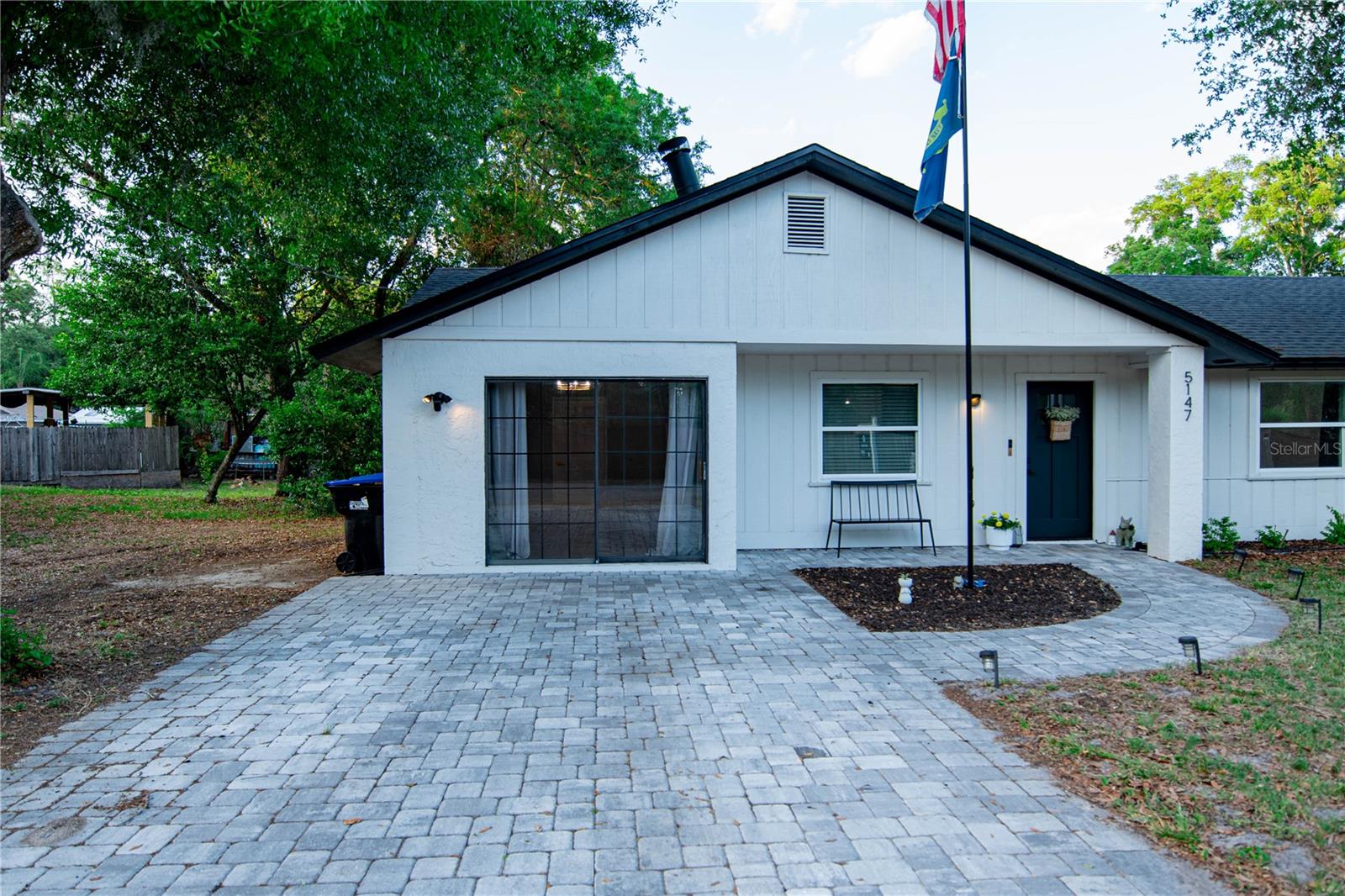 5147 LAKE NINA DR, ORLANDO, FL, 32810