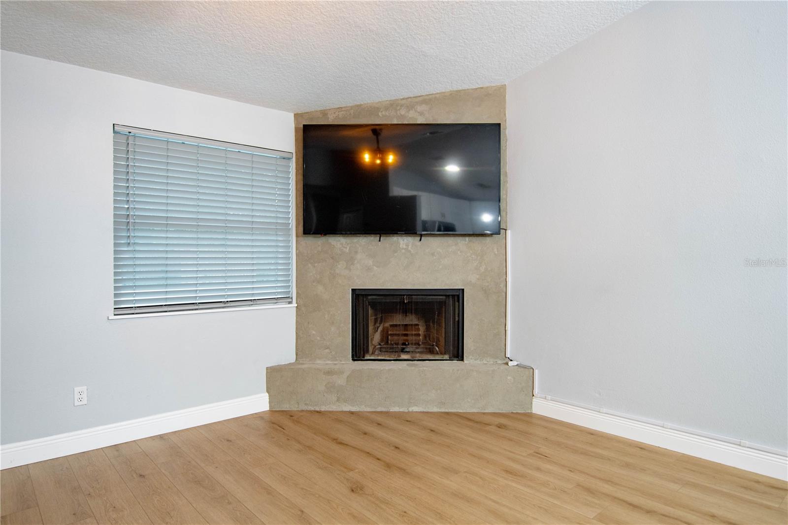 5147 LAKE NINA DR, ORLANDO, FL, 32810