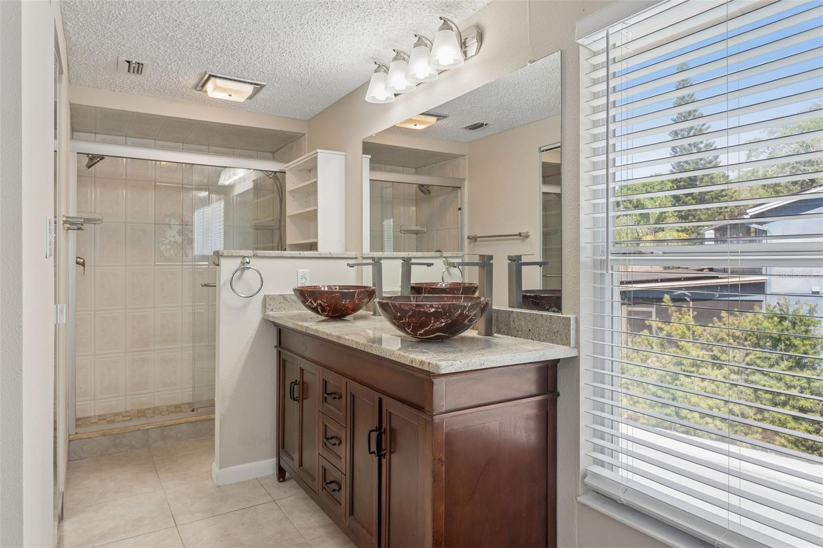 3103 TARAGROVE DR, TAMPA, FL, 33618