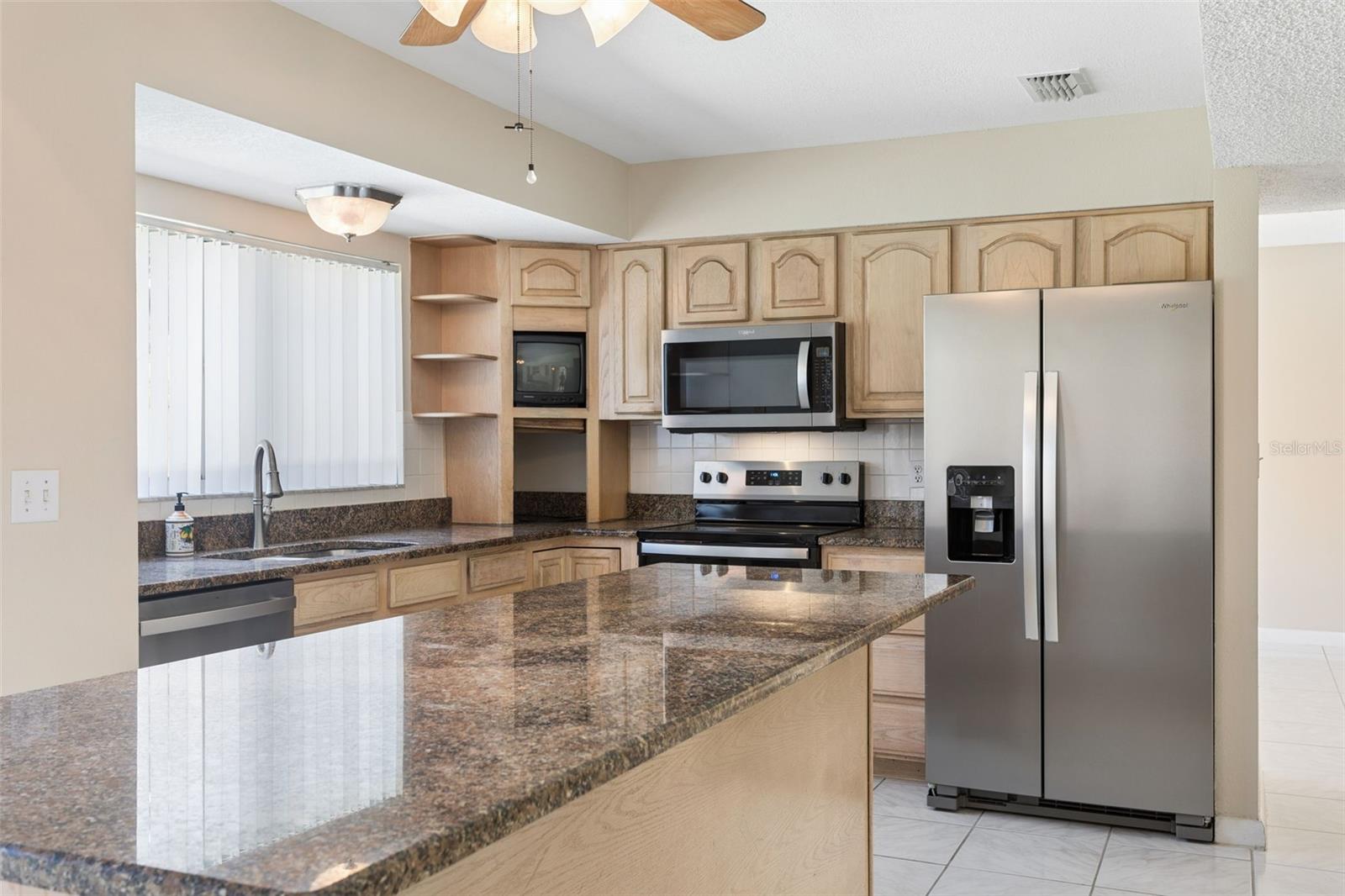 3103 TARAGROVE DR, TAMPA, FL, 33618