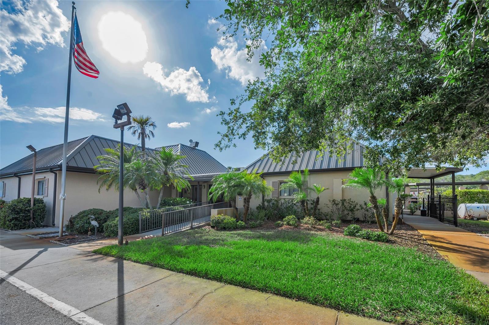 4200 HAMPTON DR #4200, NEW PORT RICHEY, FL, 34652