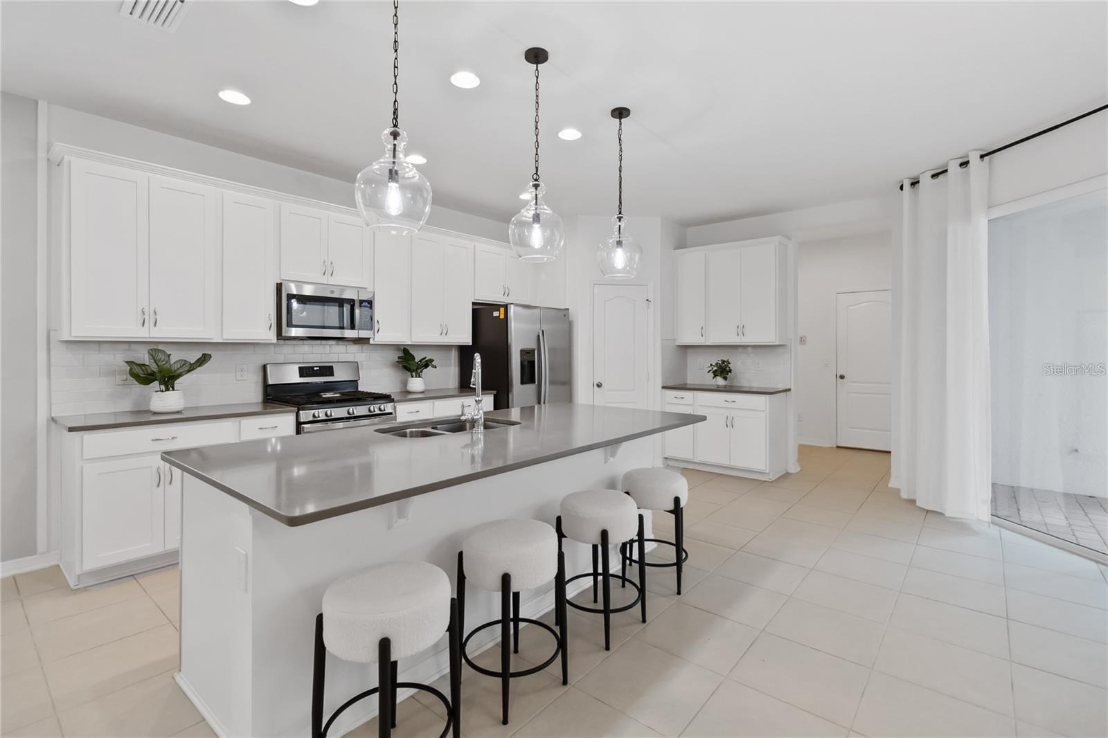 12112 ENCORE AT OVATION WAY, WINTER GARDEN, FL, 34787