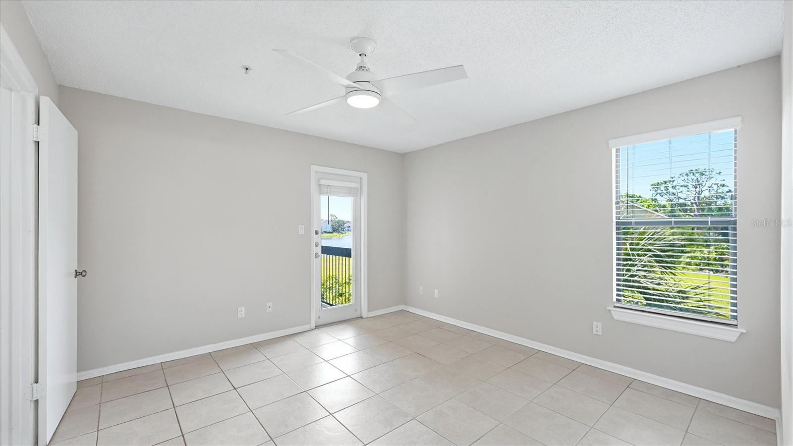 4033 CROCKERS LAKE BLVD #28, SARASOTA, FL, 34238