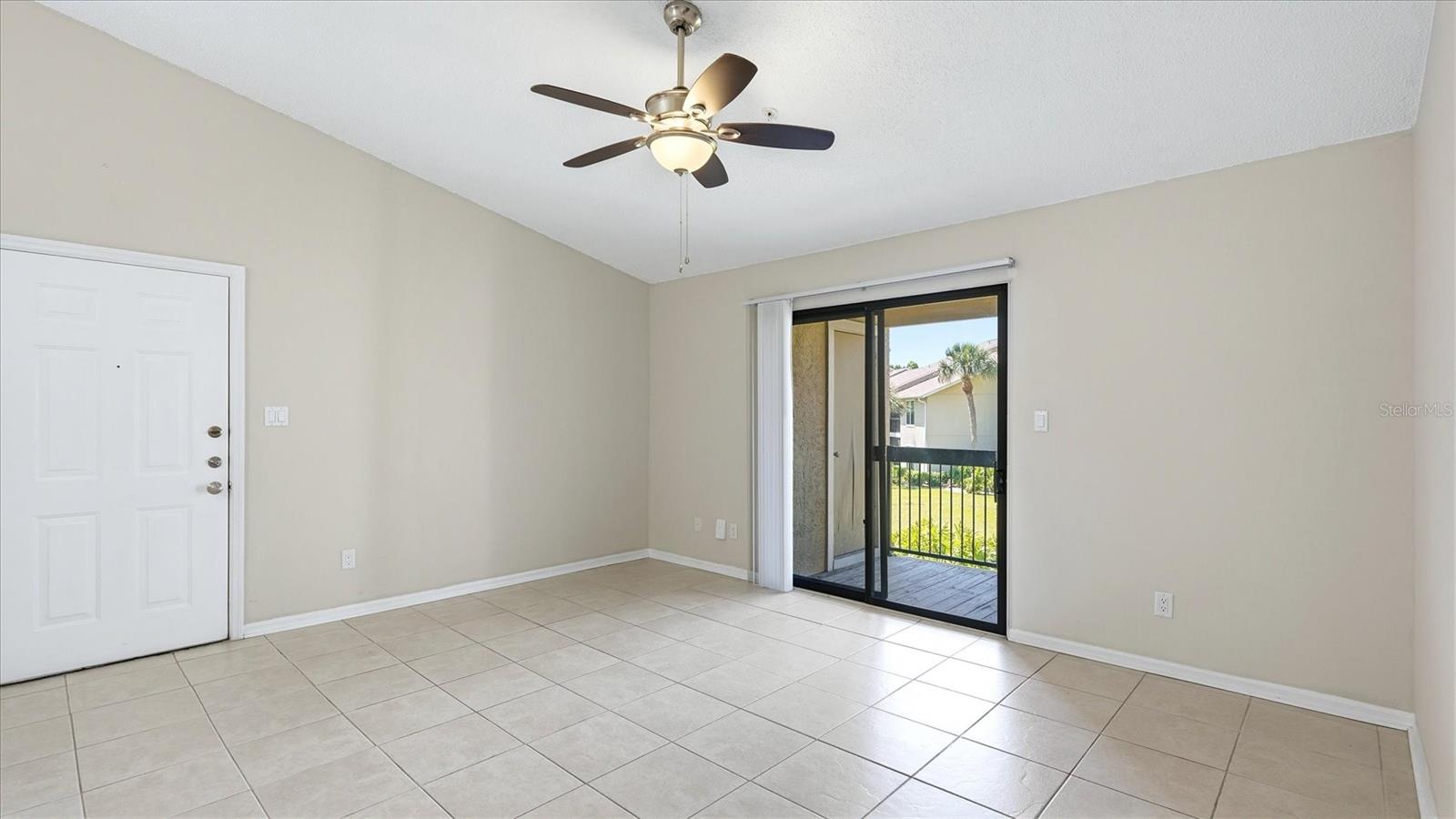 4033 CROCKERS LAKE BLVD #28, SARASOTA, FL, 34238