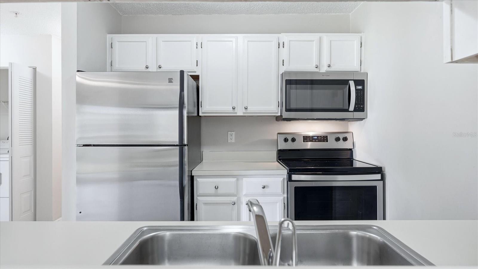 4033 CROCKERS LAKE BLVD #28, SARASOTA, FL, 34238
