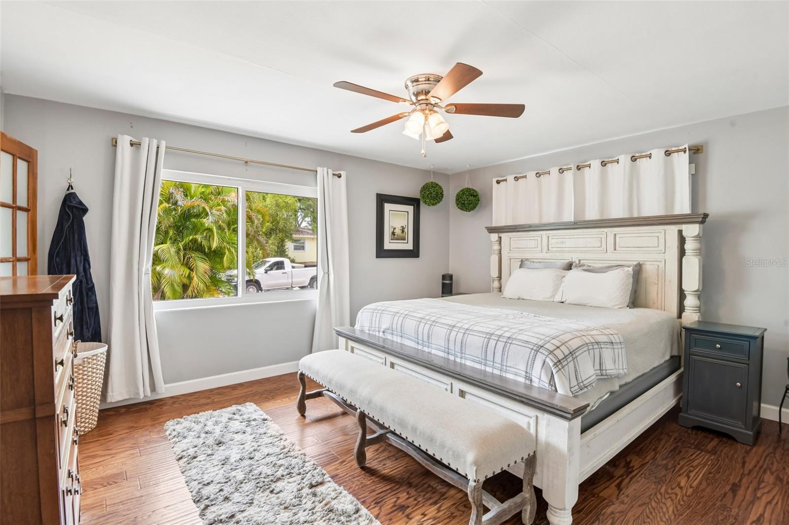 992 HILLWOOD DR, DUNEDIN, FL, 34698