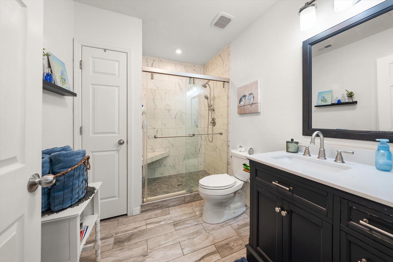 3290 70TH AVE N, ST PETERSBURG, FL, 33702