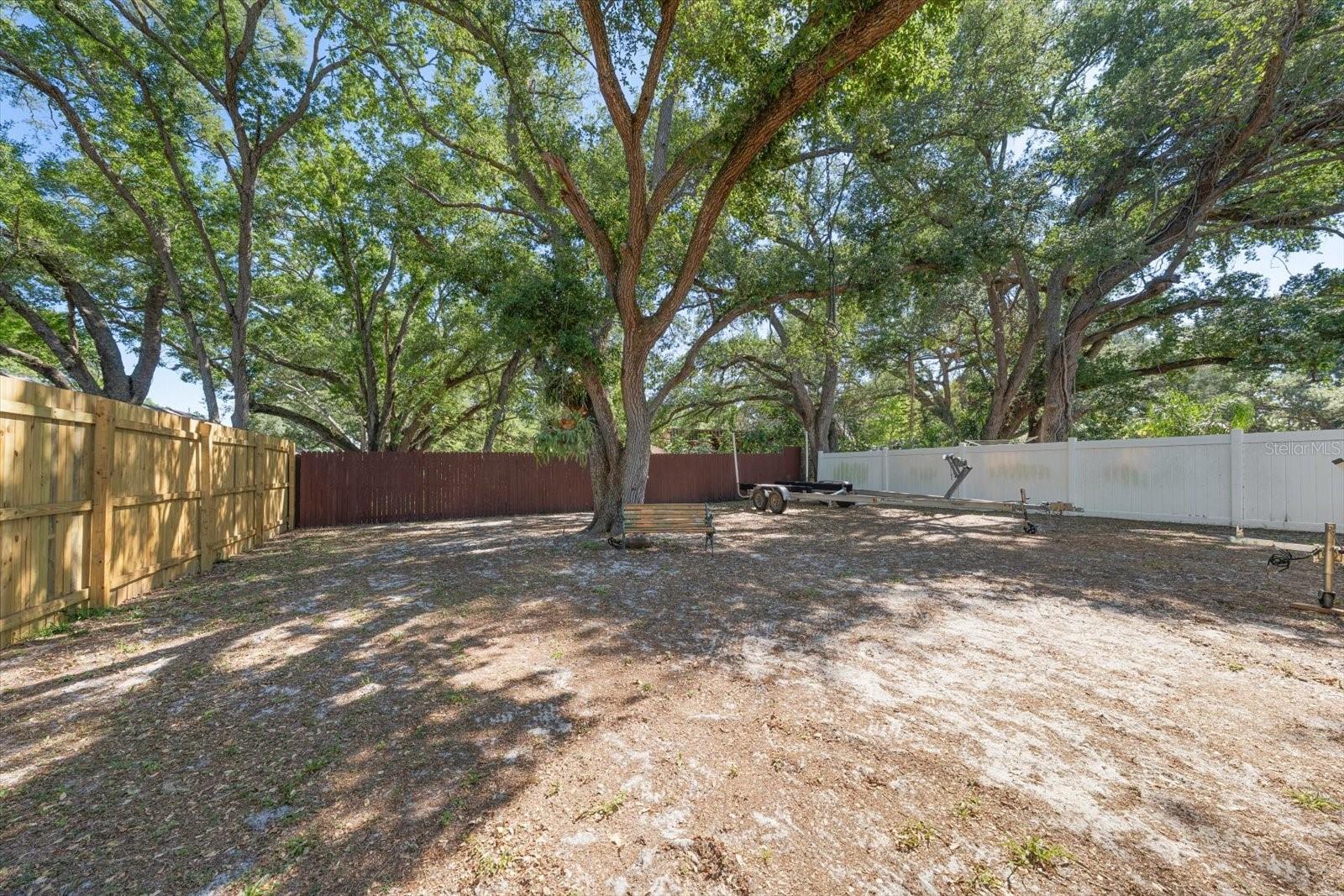 3290 70TH AVE N, ST PETERSBURG, FL, 33702